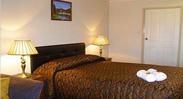 Stannum Lodge Motor Inn Stanthorpe Bagian luar foto