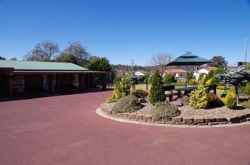 Stannum Lodge Motor Inn Stanthorpe Bagian luar foto